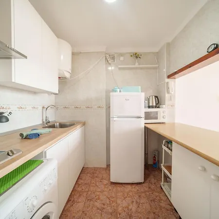 Apartmán The Shell Ll New At The Beach, With Sea Views And Swimming Pool