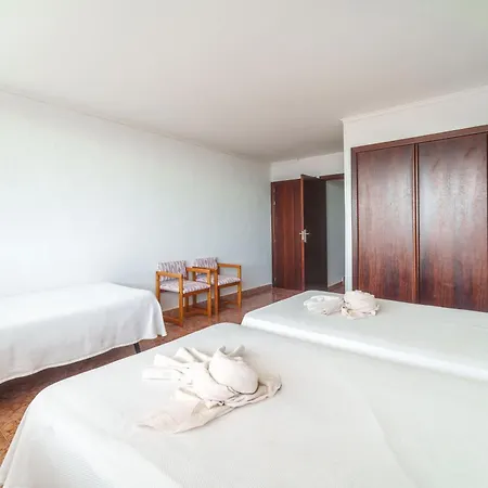The Shell Ll New At The Beach, With Sea Views And Swimming Pool Lägenhet